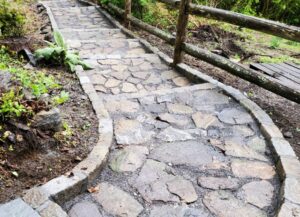 paver walkway and paver steps