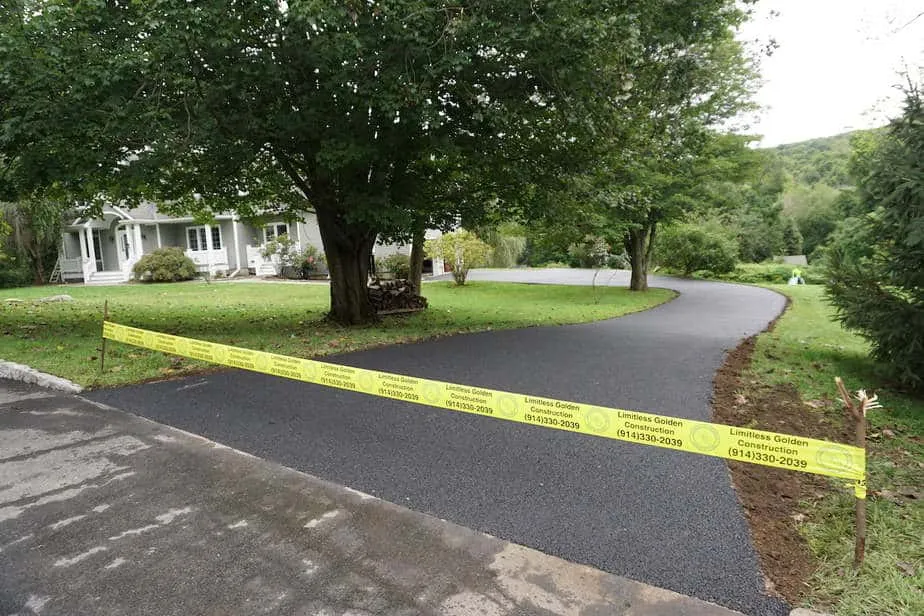 driveways ideas like oil and stone
